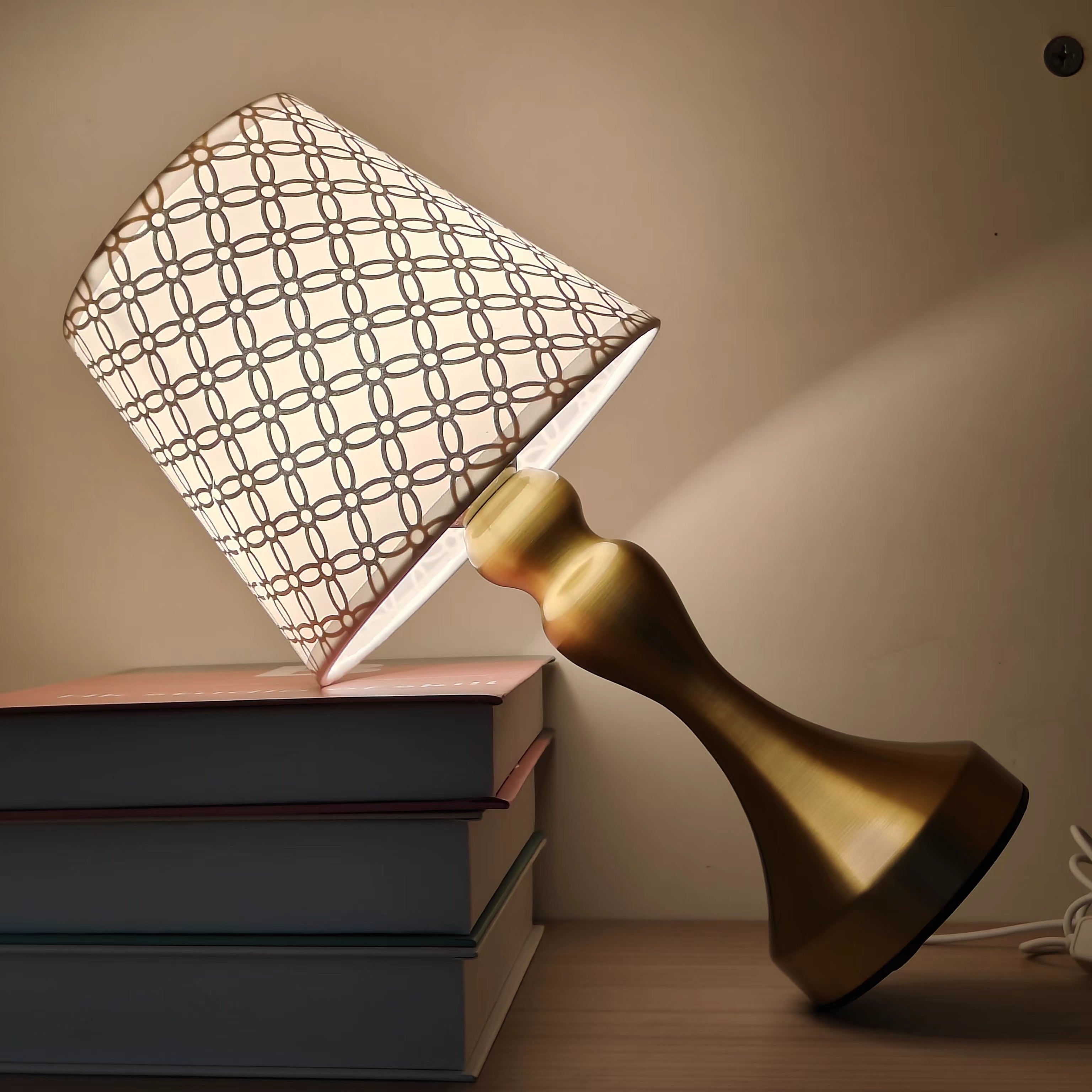 Golden Elegance Table Lamp - Refined Style for Any Space