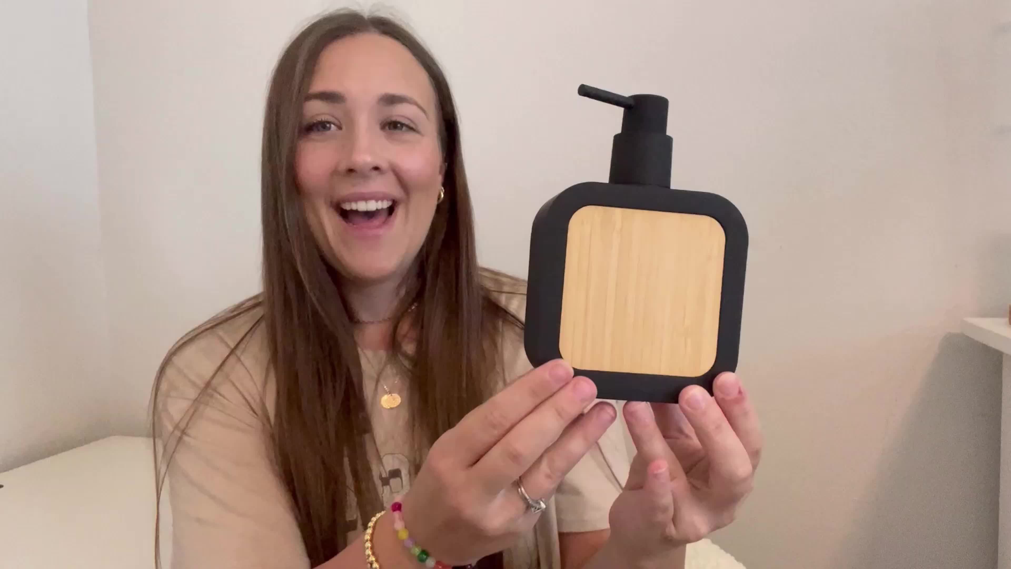 Matte Black Soap Dispenser - For a Stylish Bathroom