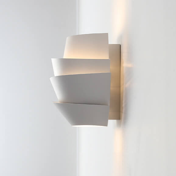 Layered Wall Lamp – Stylish and Artistic