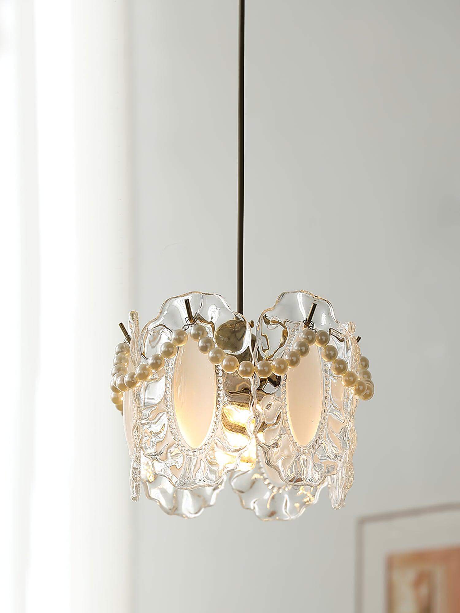Flower Glass Pendant Lamp - Elegant Design