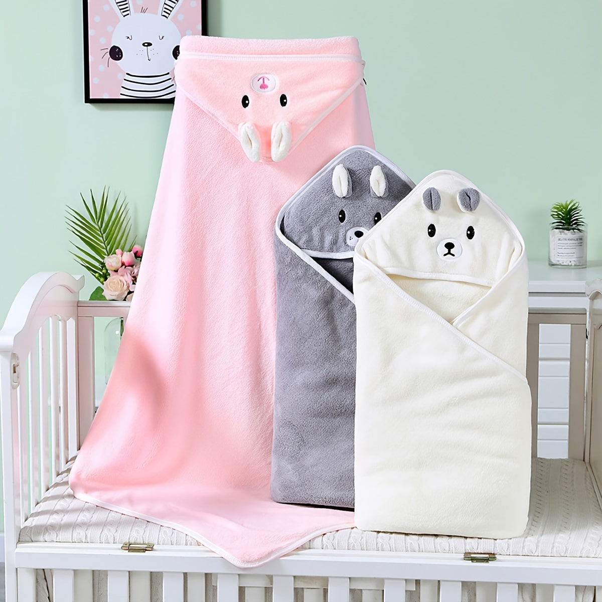 Cute Children's Bath Towel - For Bathtime Fun with a Cuddly Hood