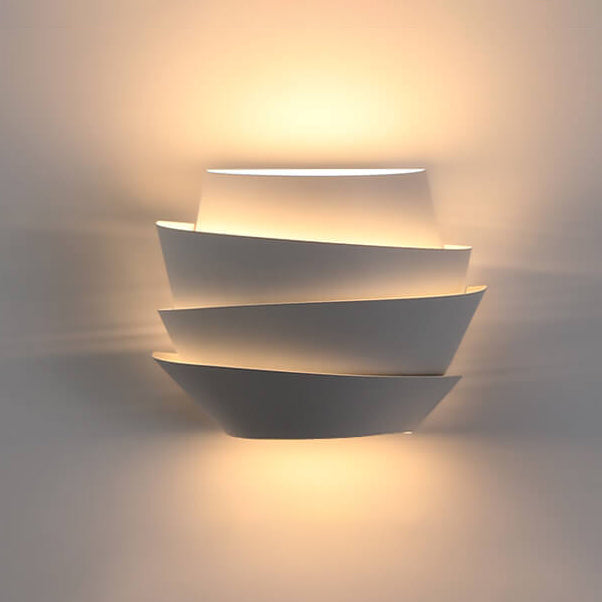 Layered Wall Lamp – Stylish and Artistic