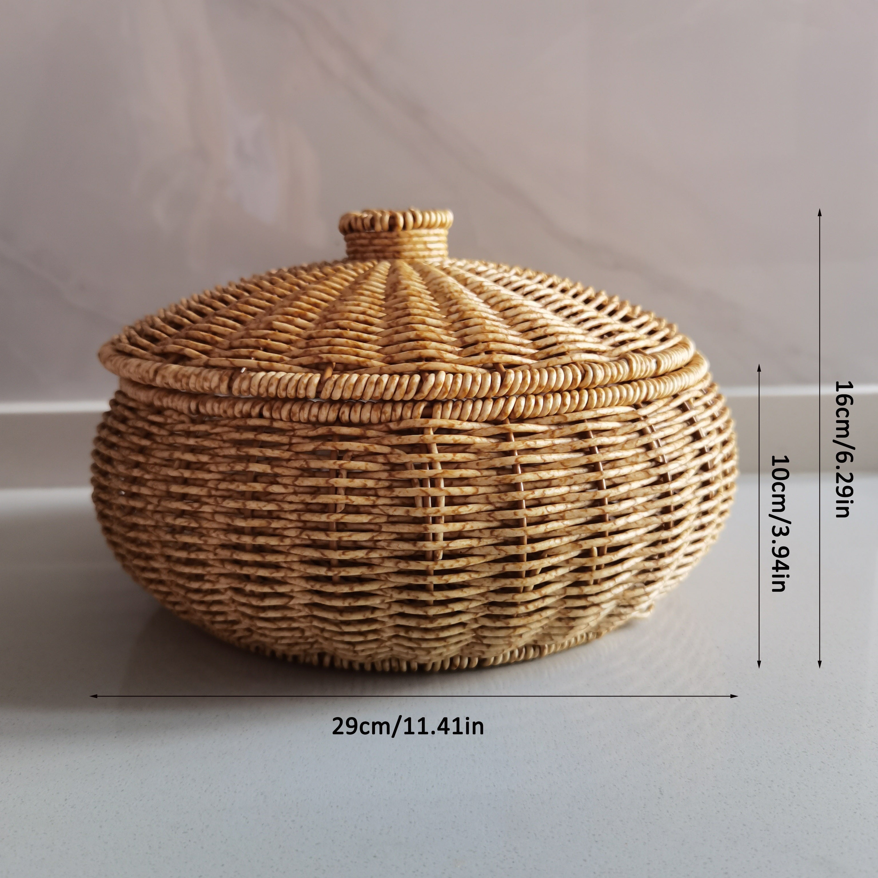 Rustic Woven Storage Basket with Lid - Versatile and Durable