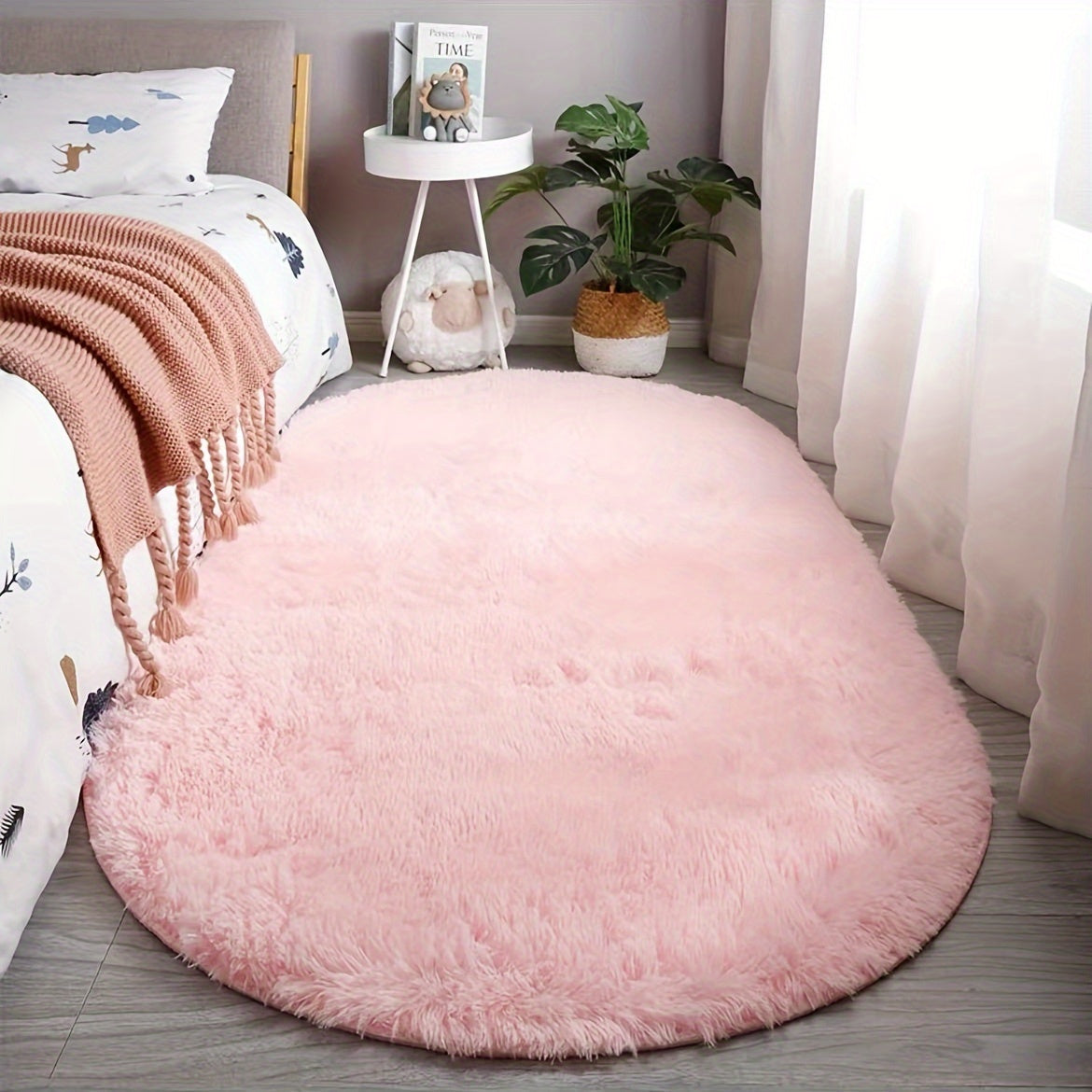 Plush Oval Rug – Soft and Stylish Rug for Bedroom and Living Room Decoration