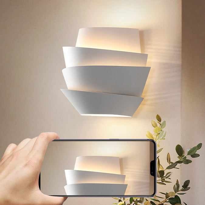 Layered Wall Lamp – Stylish and Artistic