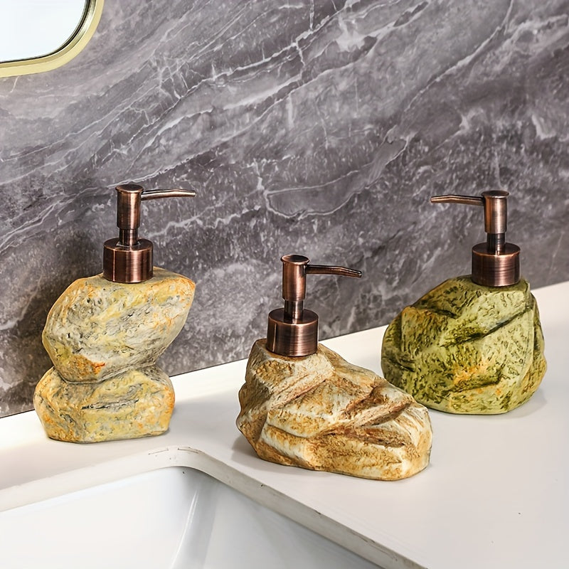 Rustic Soap Dispenser Stone Look – Functional and Atmospheric