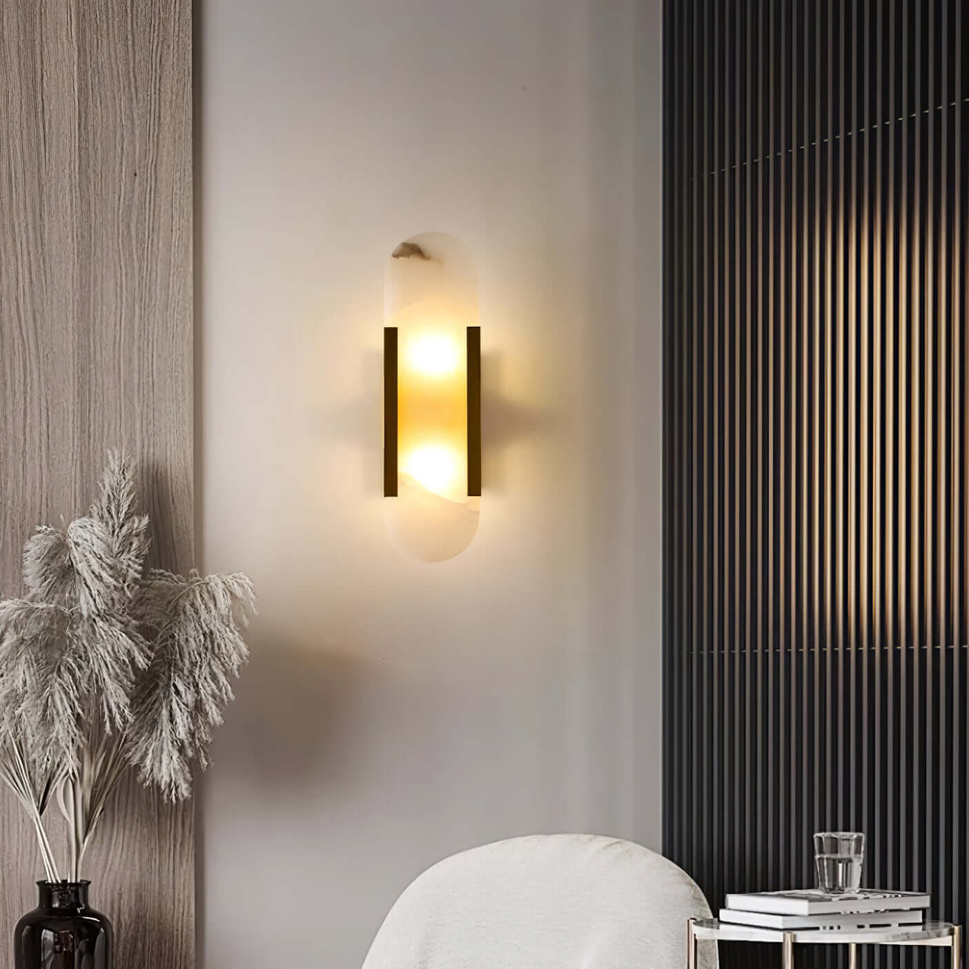 Modern Wall Lamp - Alabaster & Metal