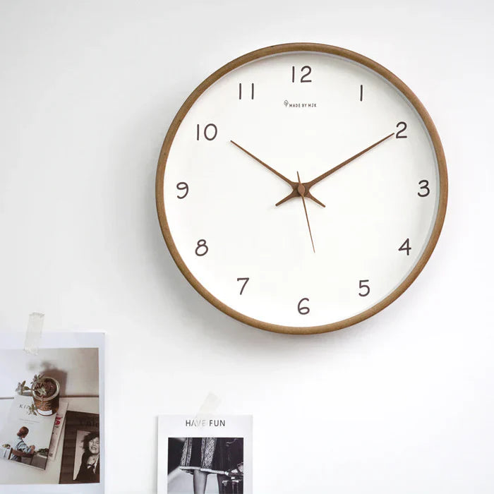 Elegant Silent Wall Clock – For a Calm and Stylish Interior Finish
