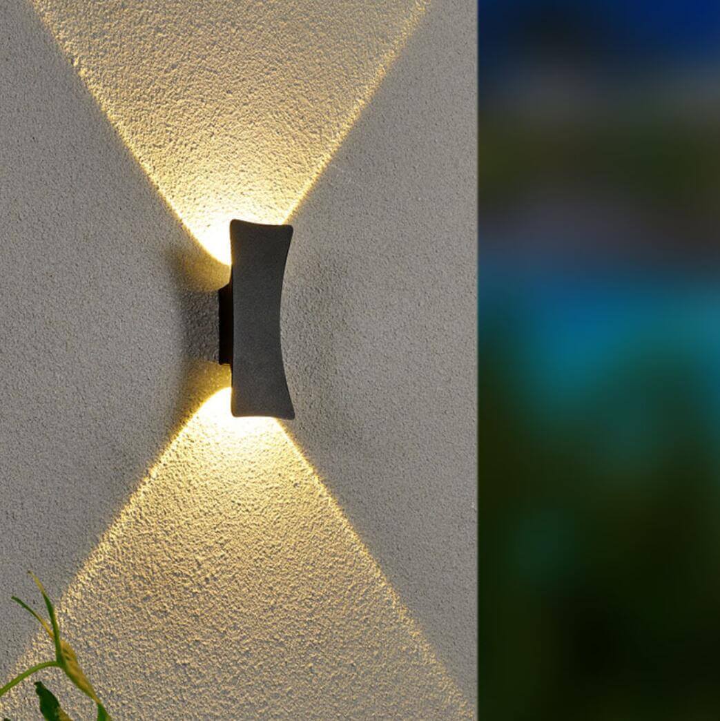 Modern Outdoor Wall Light - Oval & Rectangular Design