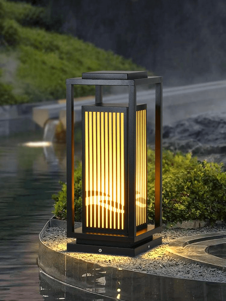 Modern Solar Garden Light