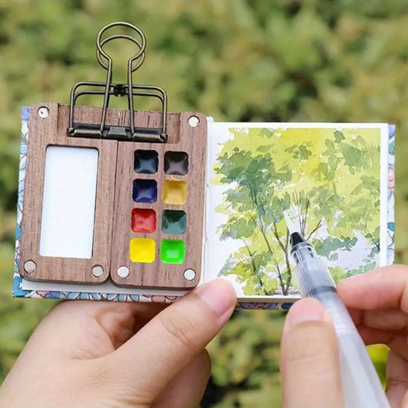 Compact ArtPod Watercolour Set for Creativity on the Go