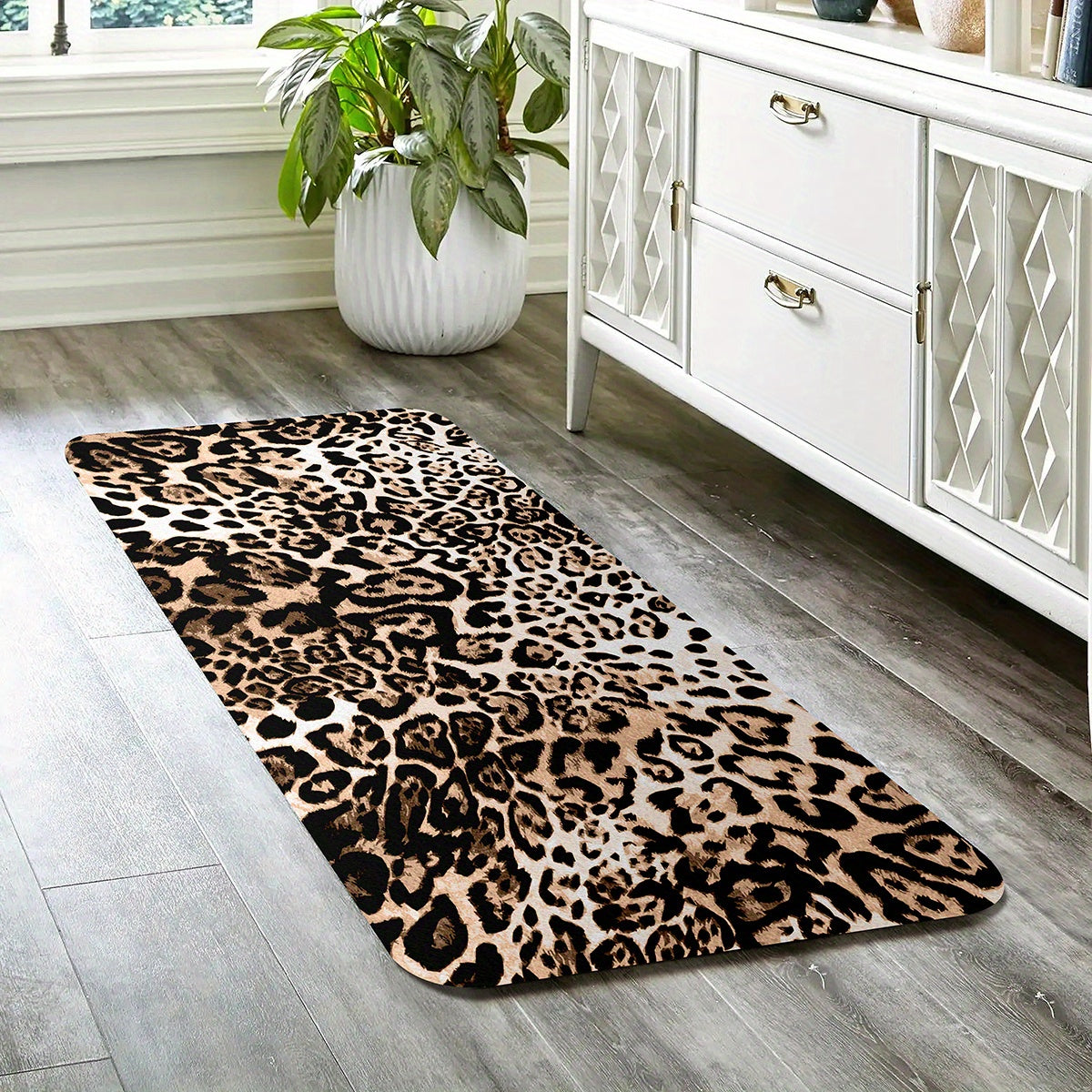 Trendy Animal Print Bath Mat - For Comfort and Style