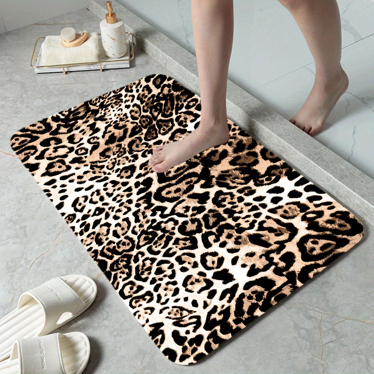 Trendy Animal Print Bath Mat - For Comfort and Style