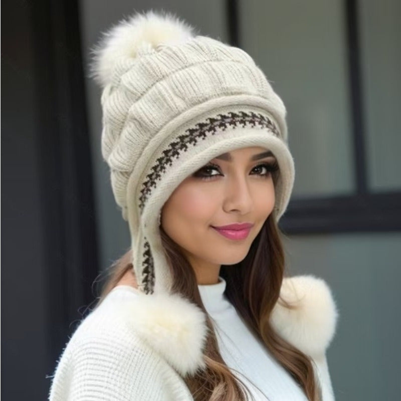 Eva Winter Beanie with Ear Protection – For Style and Warmth in the Cold