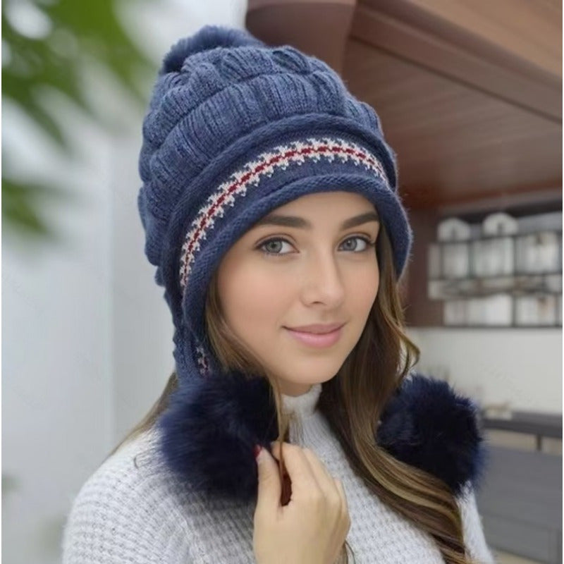 Eva Winter Beanie with Ear Protection – For Style and Warmth in the Cold