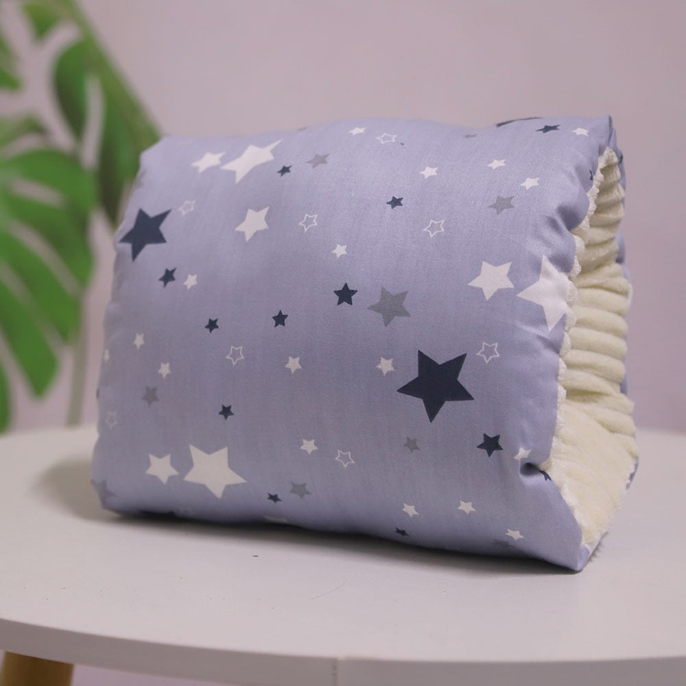 Baby Feeding Pillow – Comfortable Feeding with Support