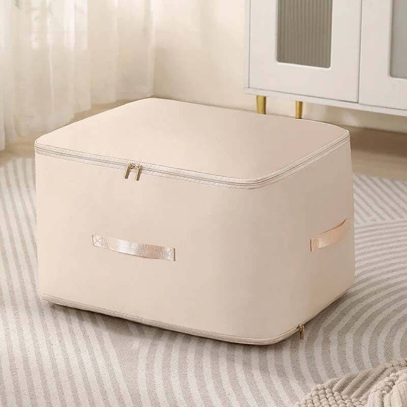 Extremely space-saving, self-compressing organiser