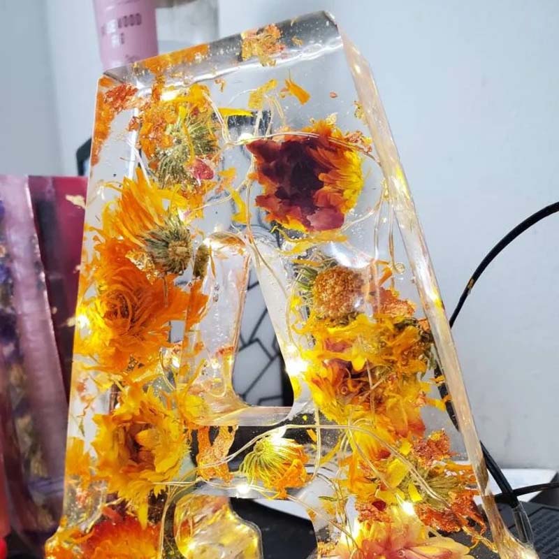 Night Light Made of Resin with Floral Pattern