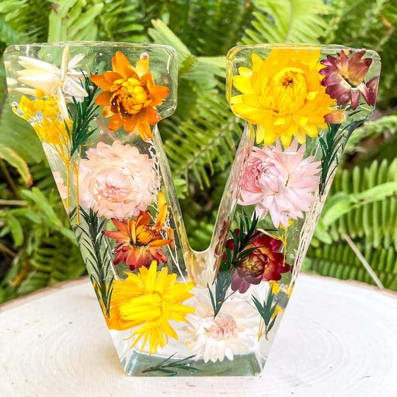 LumiFlair Floral Initial Night Lamp | Custom Resin Letter Light with Soft LED Glow