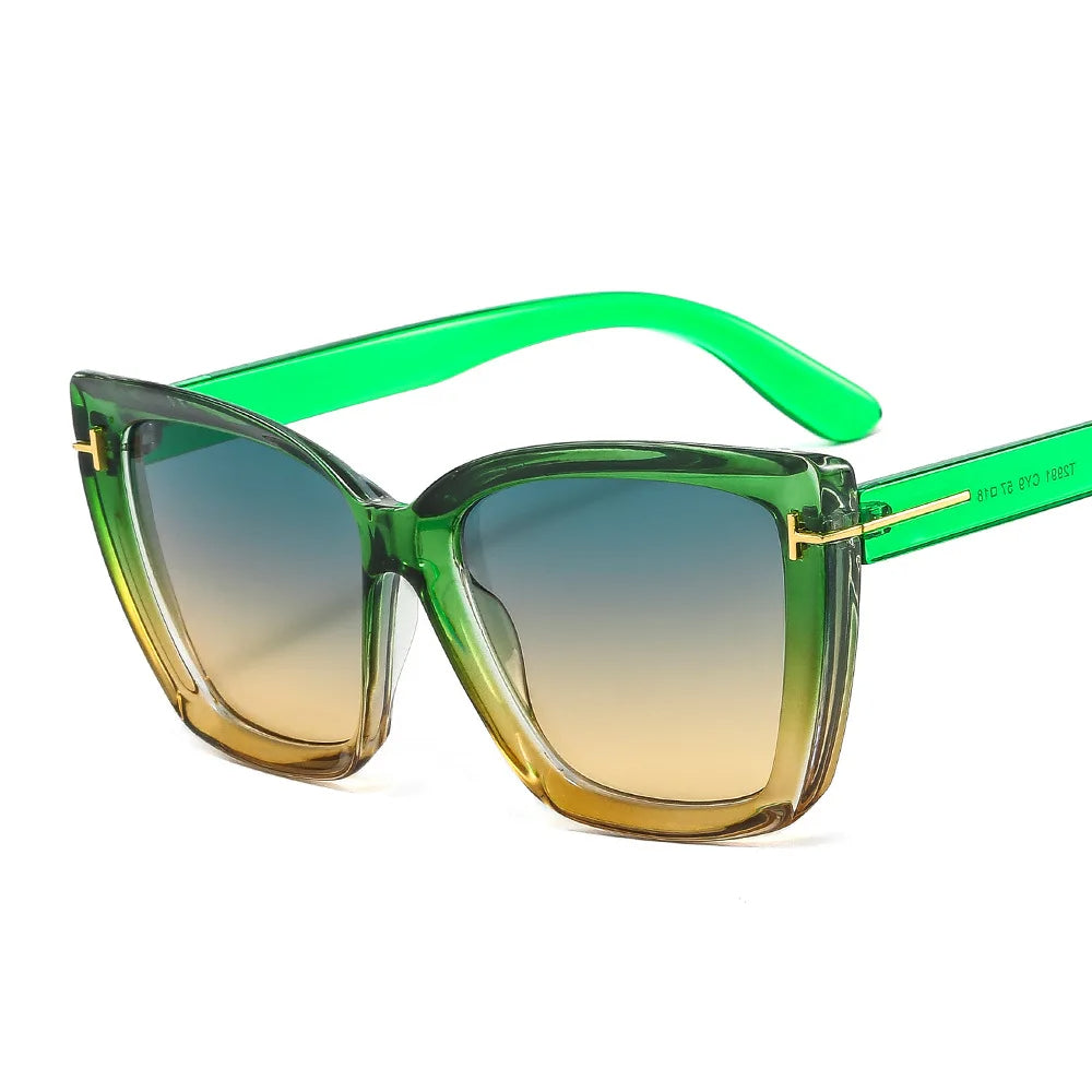 Stylish Cat-Eye Sunglasses with UV Protection and Gradient - VueLuxe