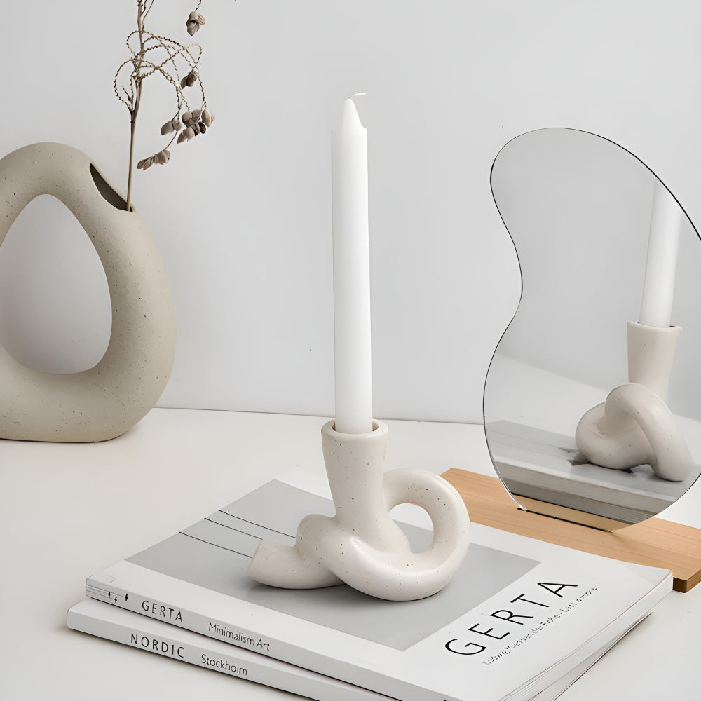 Minimalist Ceramic Knot Candle Holder – Stylish Home Decoration