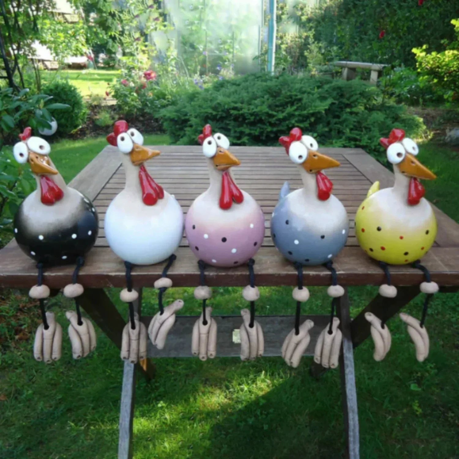 Playful Garden Chickens Decoration - Cheerful Outdoor Accessories