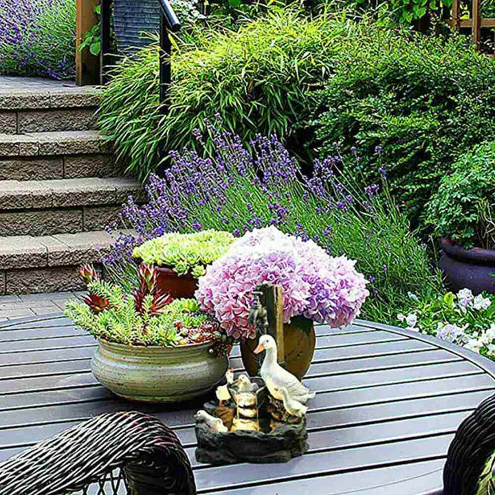 QuackHaven Duck Family Fountain - Decorative and Tranquil Garden Ornament - Lightweight and Ideal for Outdoors