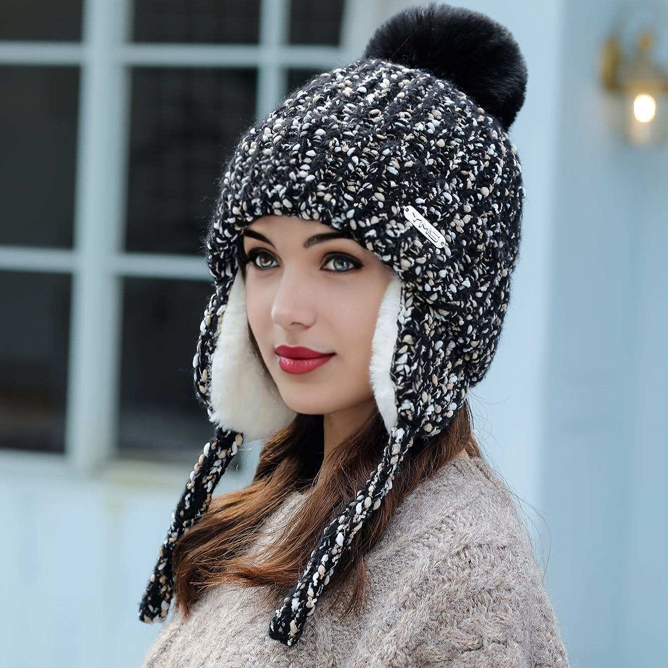 Olivia Warm Winter Hat – Knitted Hat with Fleece and Ear Flaps