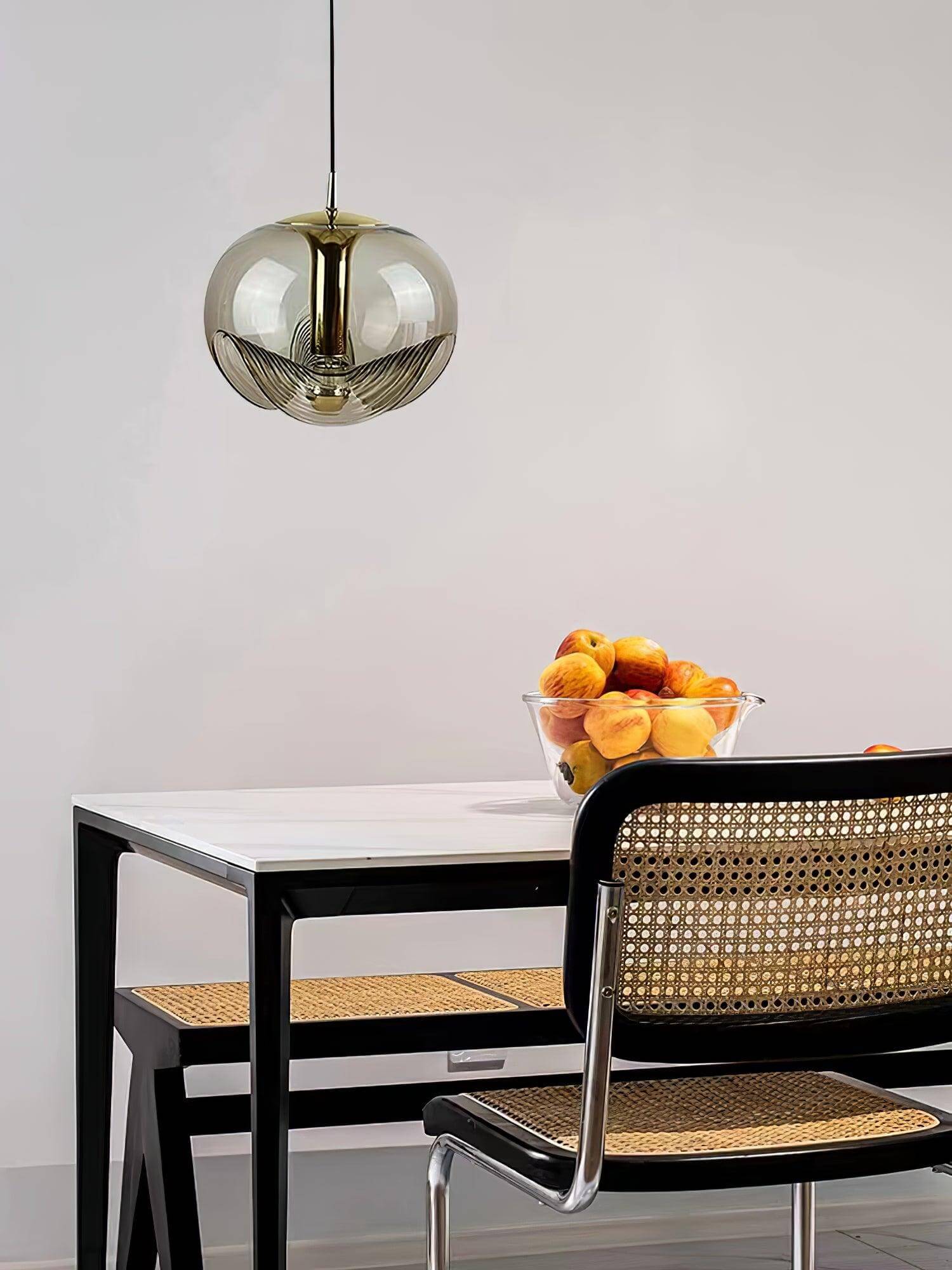 Wavy Pendant Lamp - Stylish & Unique Design