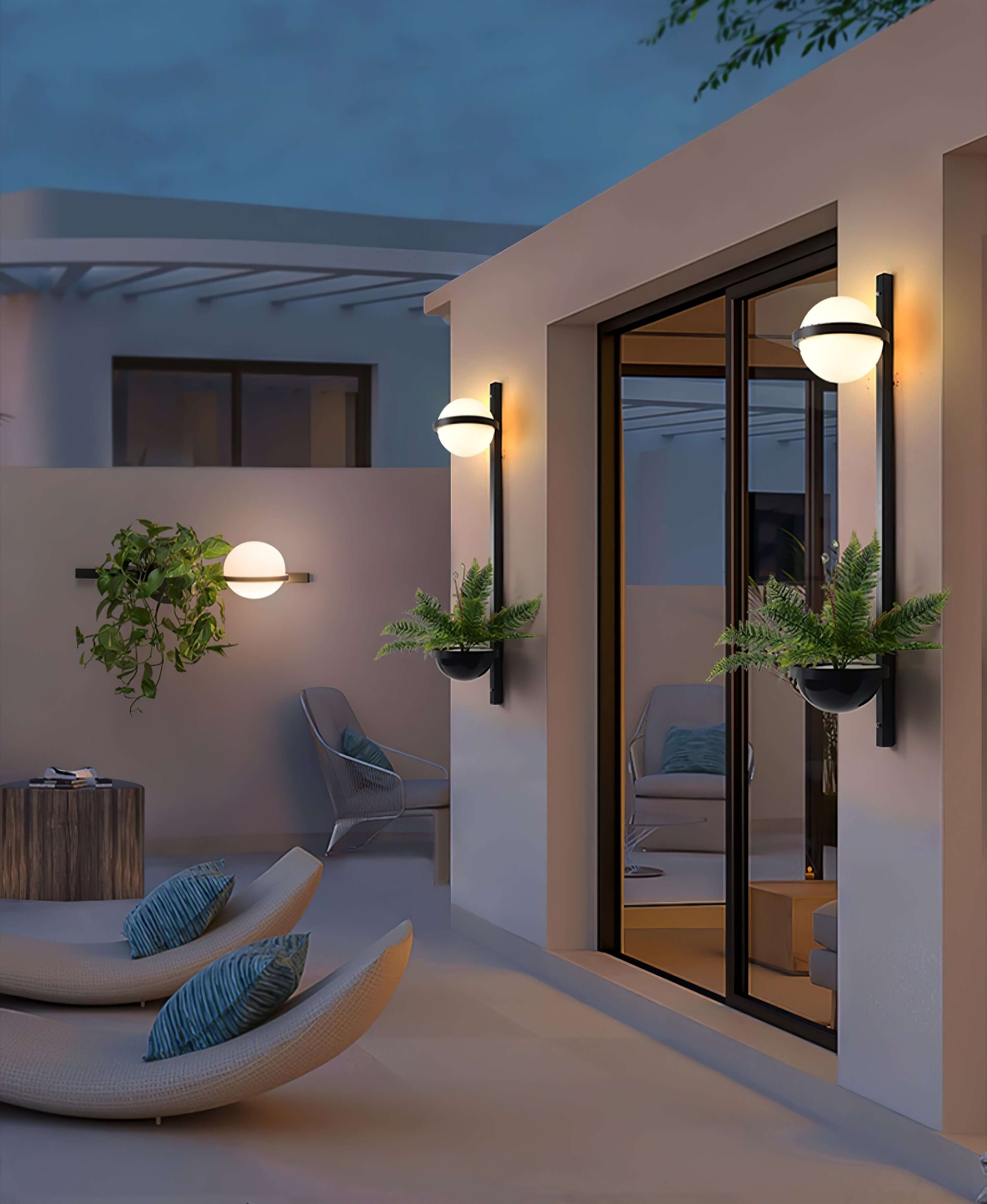 Modern Outdoor Wall Light - Waterproof