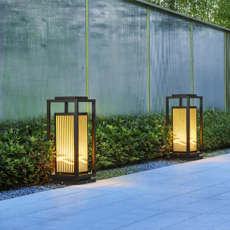 Modern Solar Garden Light
