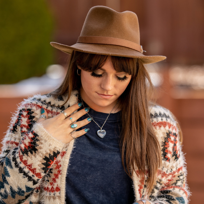 Eternal Love Pendant – Timeless Elegance and Luxury