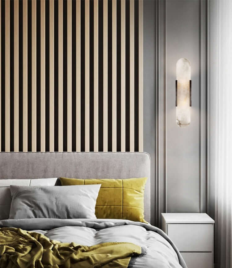 Modern Wall Lamp - Alabaster & Metal