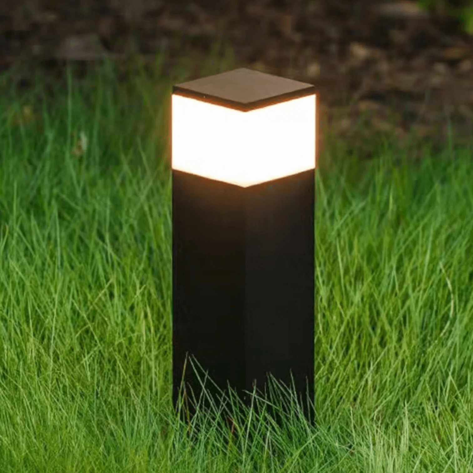 LED Outdoor Lamp - Rectangular Metal Design