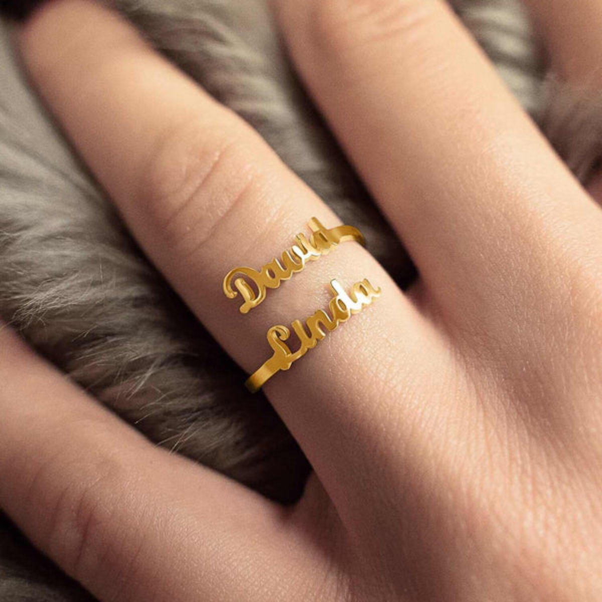 TogetherForever - Customisable Ring with Two Names for a Special Connection