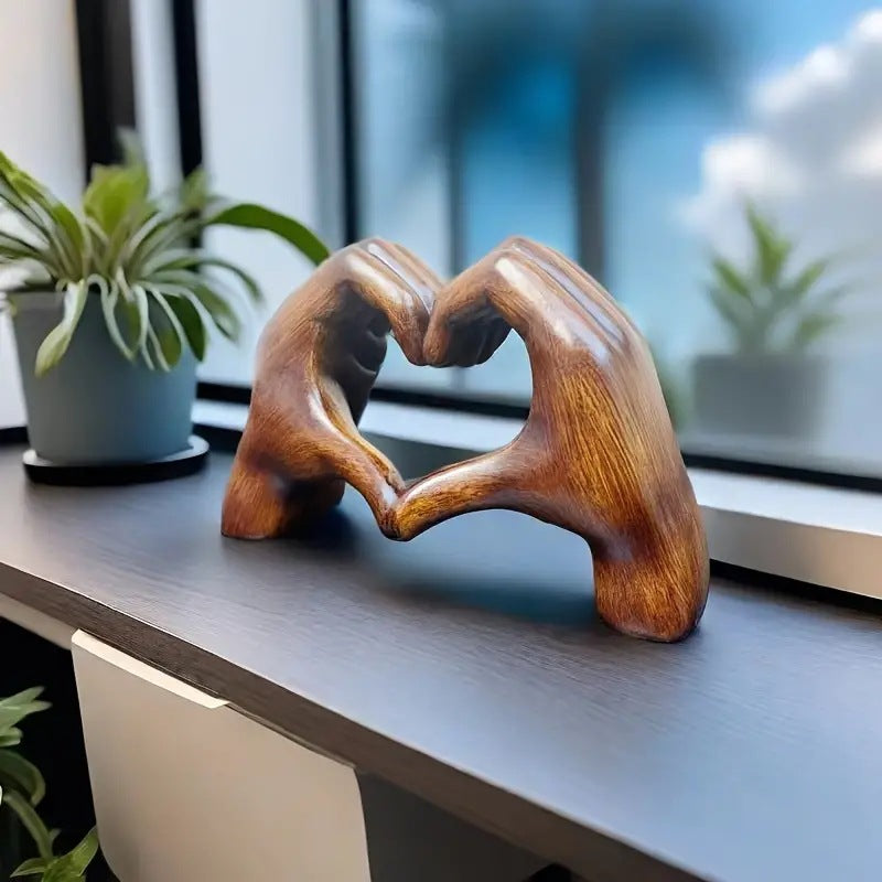 Heart-Shaped Sculpture: Modern Art with a Romantic Touch
