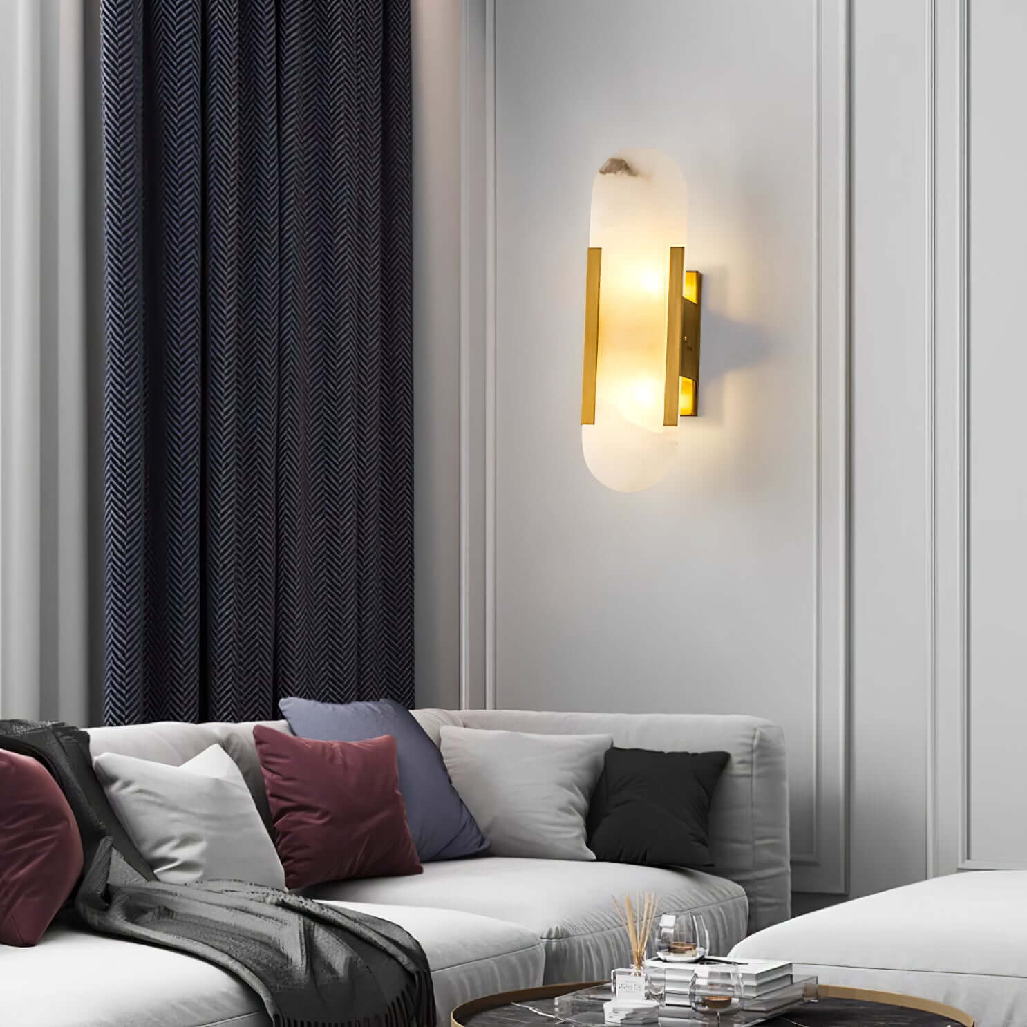 Modern Wall Lamp - Alabaster & Metal