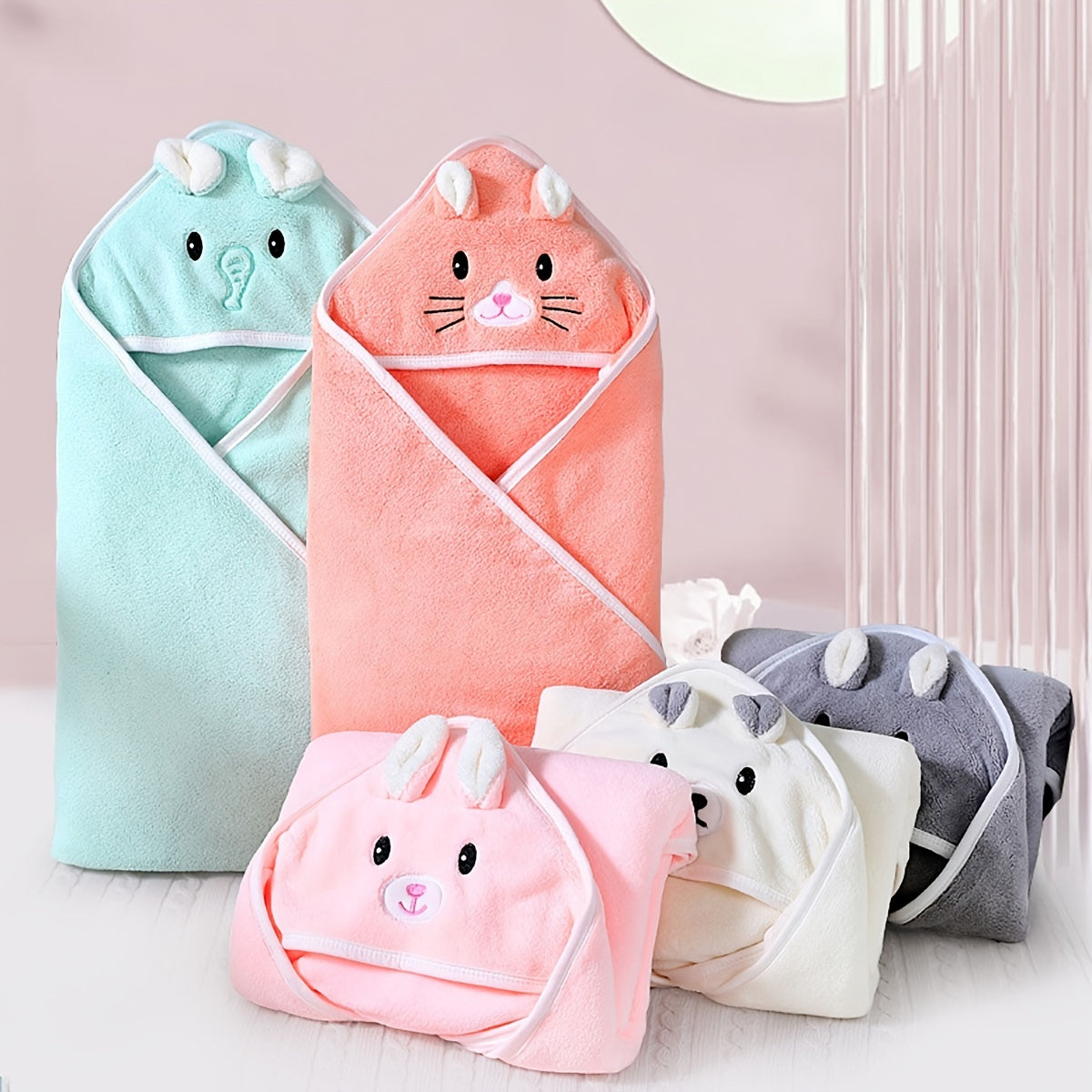 Cute Children's Bath Towel - For Bathtime Fun with a Cuddly Hood