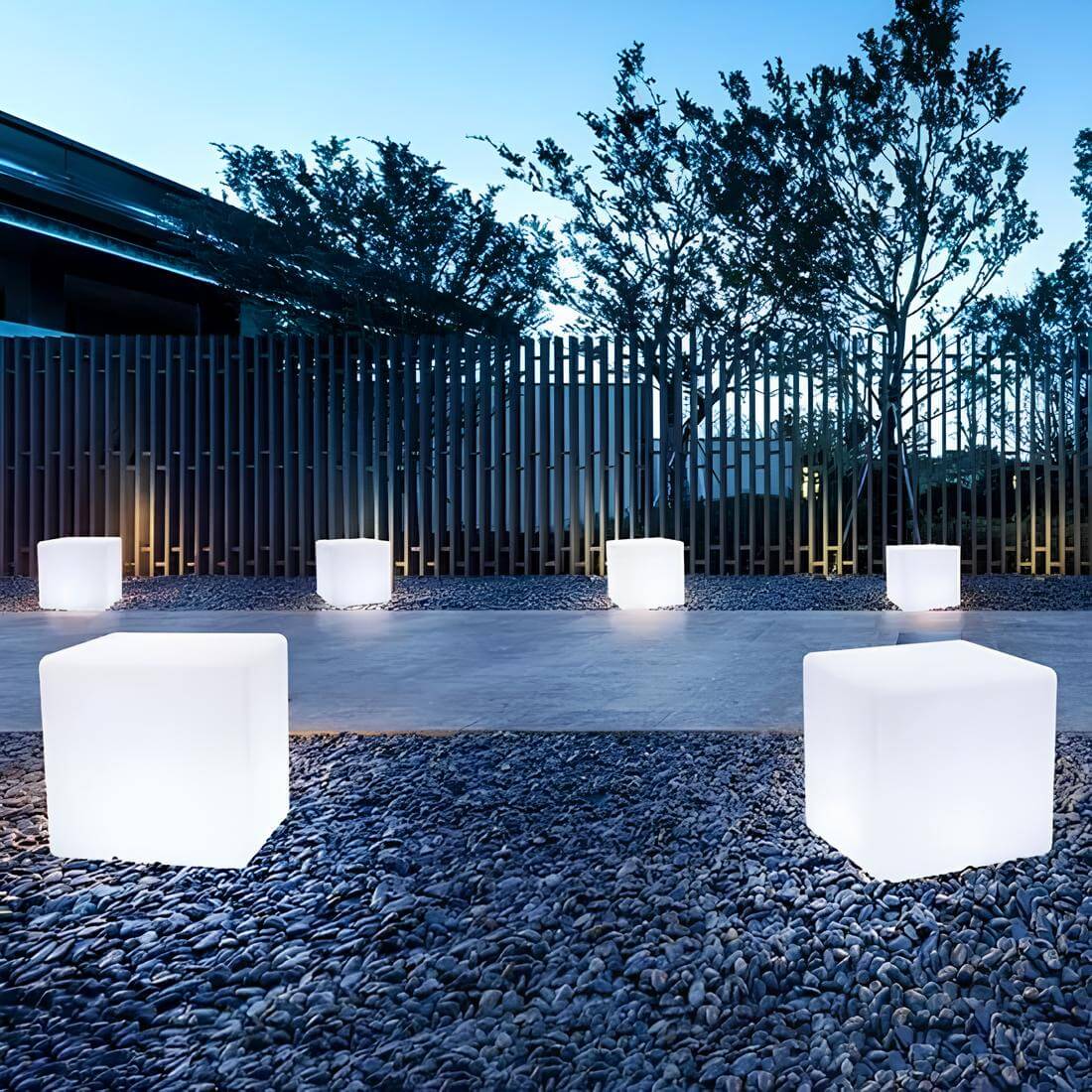 Cube Garden Lamp - LED Outdoor Lighting