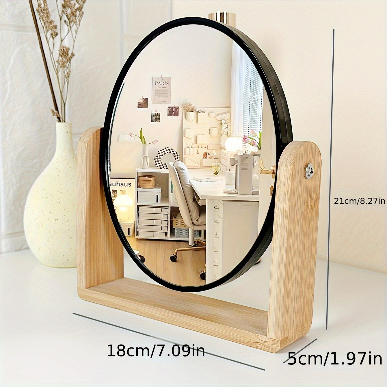 Stylish Double-Sided Make-Up Mirror – Practical and Atmospheric