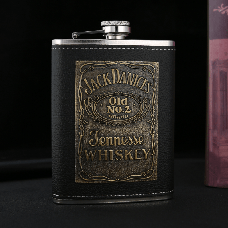 Classic Relief Flask – Compact and Robust