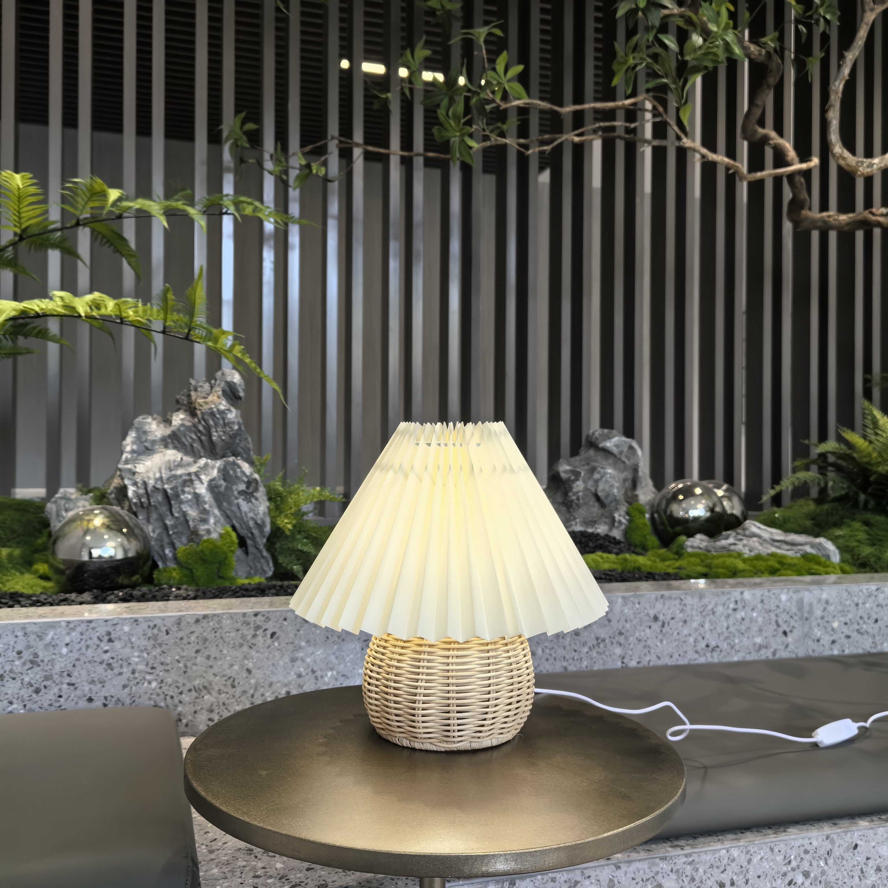 Bamboo Woven Table Lamp - Atmospheric and Refined Design