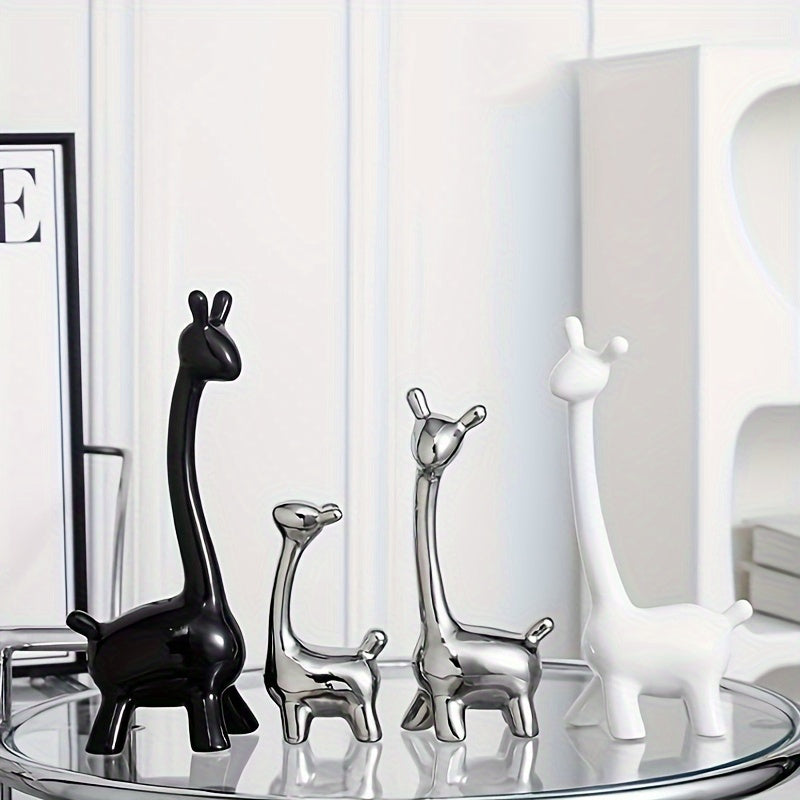 Giraffe Figurine Set - For a Cheerful and Elegant Interior Look
