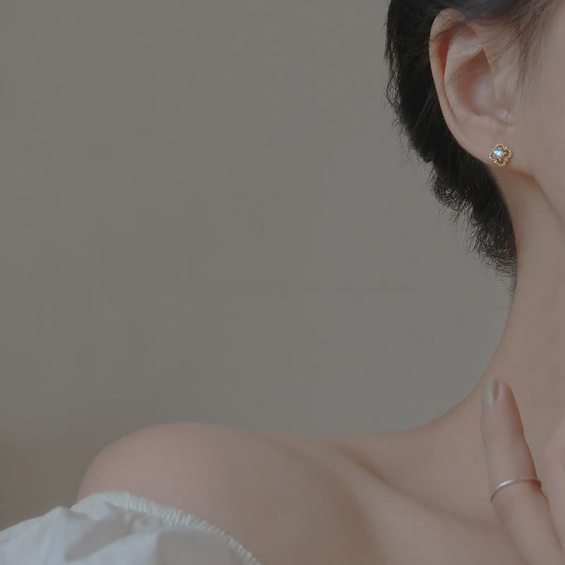 Delicate Vintage Earrings with Opal – Seraphina