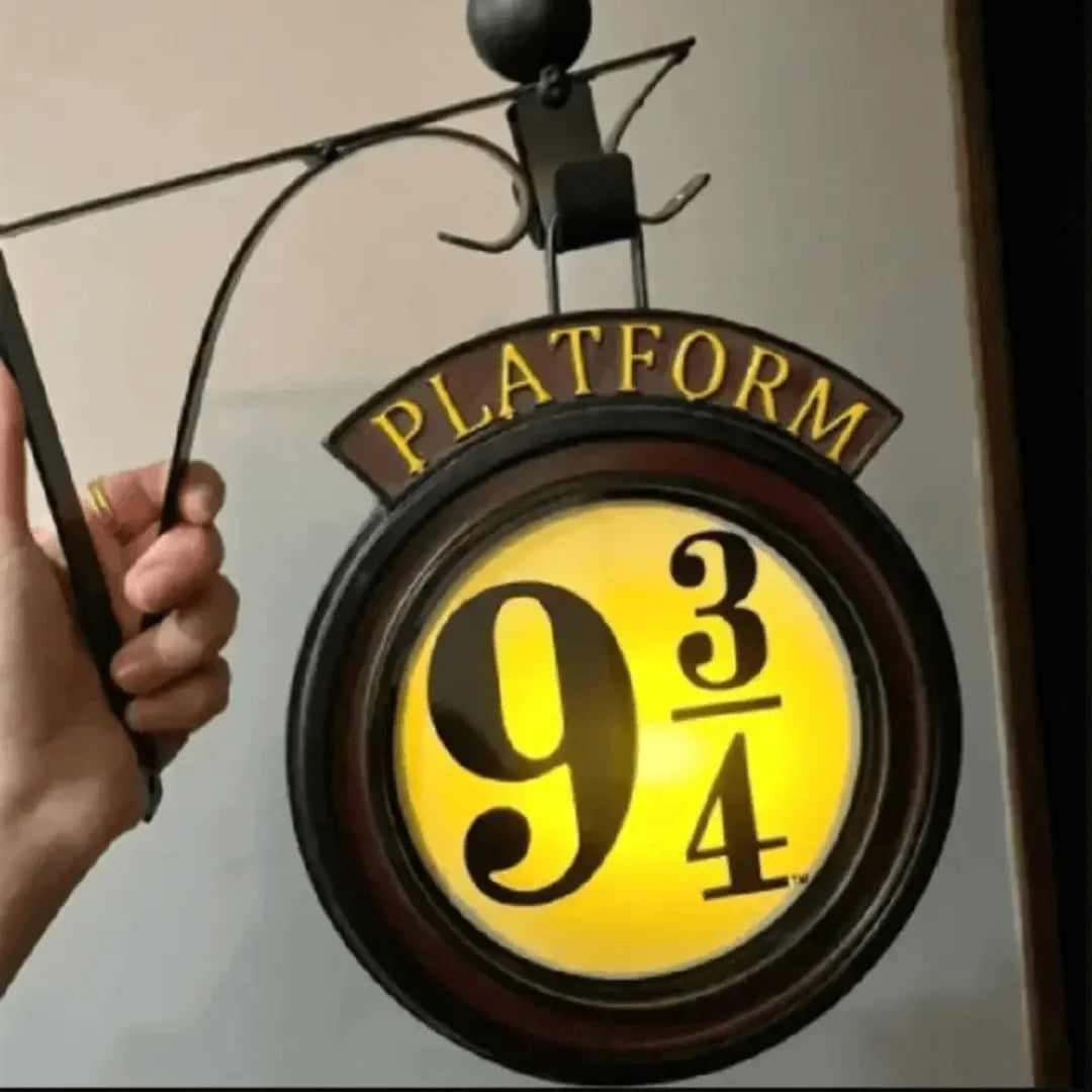 Magical Platform 9¾ Wall Lamp - LumosWall