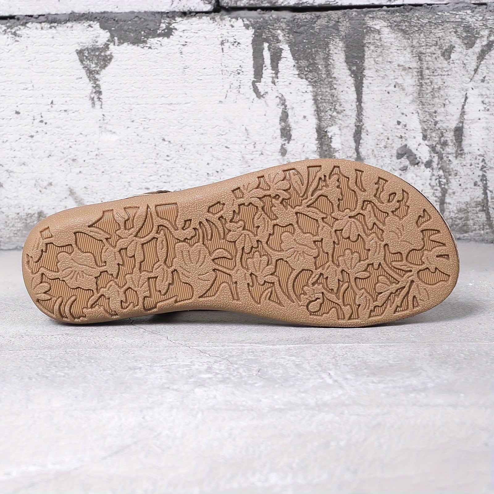 Ladies Flat Sandals with Rhinestones and Elastic Band in Boho Style