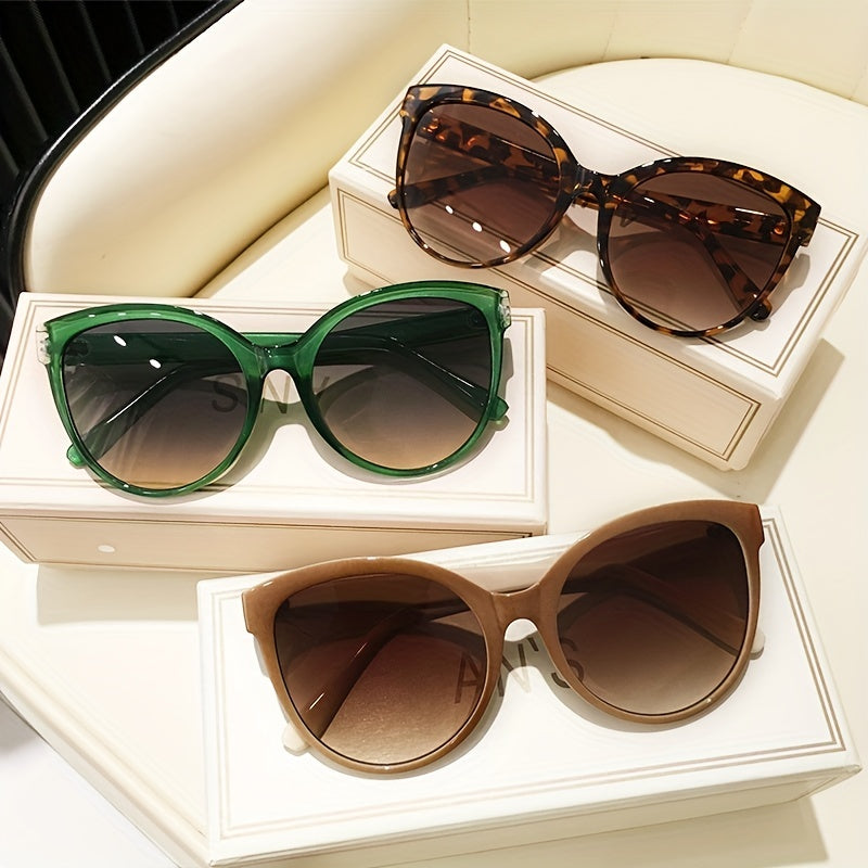 Luxe Cat-Eye Sunglasses for Women – Oversized and Stylish for Sunny Days