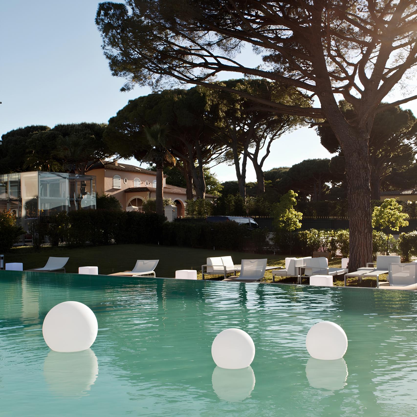 Wireless Mood Light for Indoor & Outdoor - LumaSphere