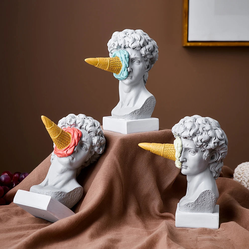 Statue with Ice Cream - Playful Decoration for Home