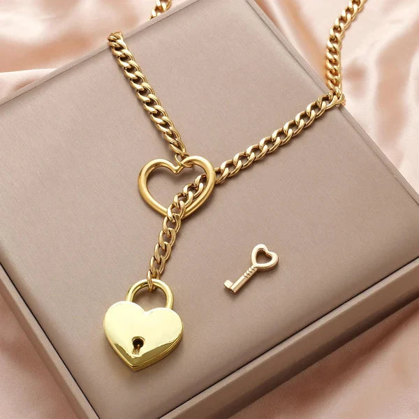 Heartlock Amour Necklace – Symbolism of Love and Connection